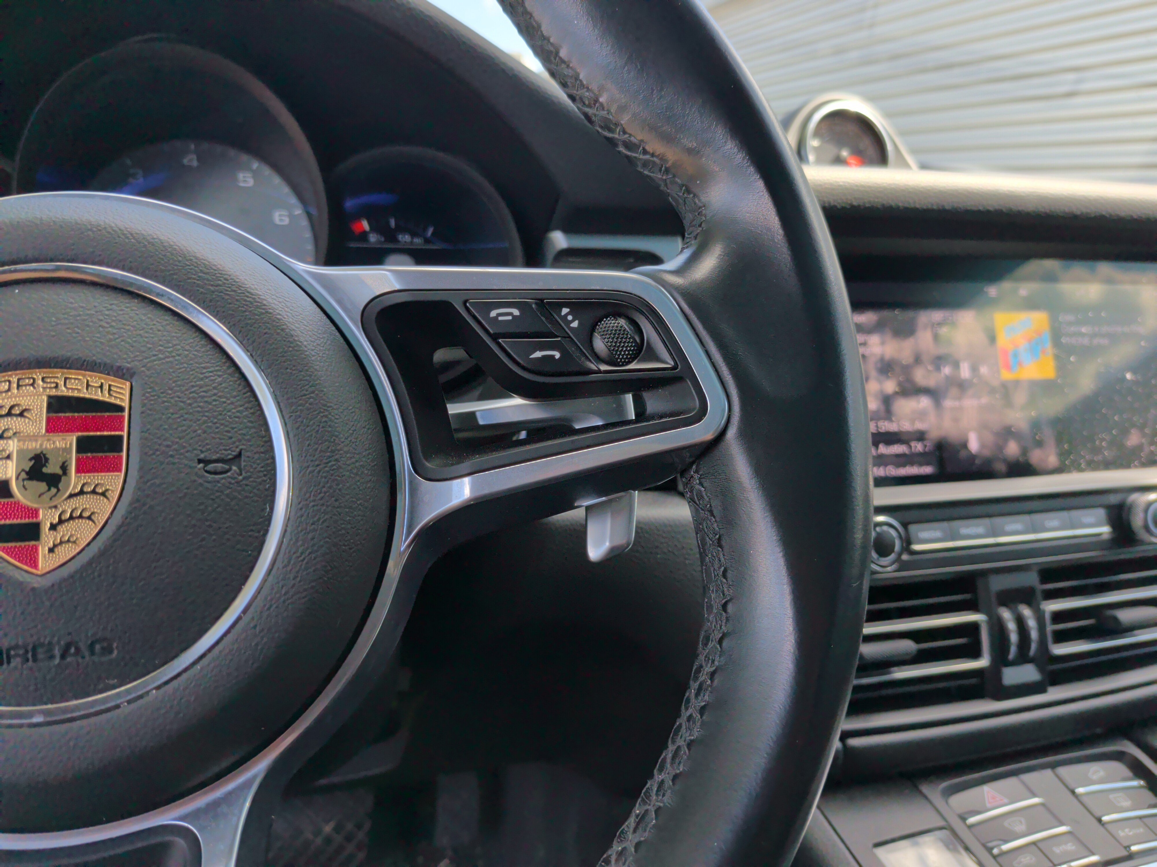 Used 2021 Porsche Macan S AWD/4WD image 19