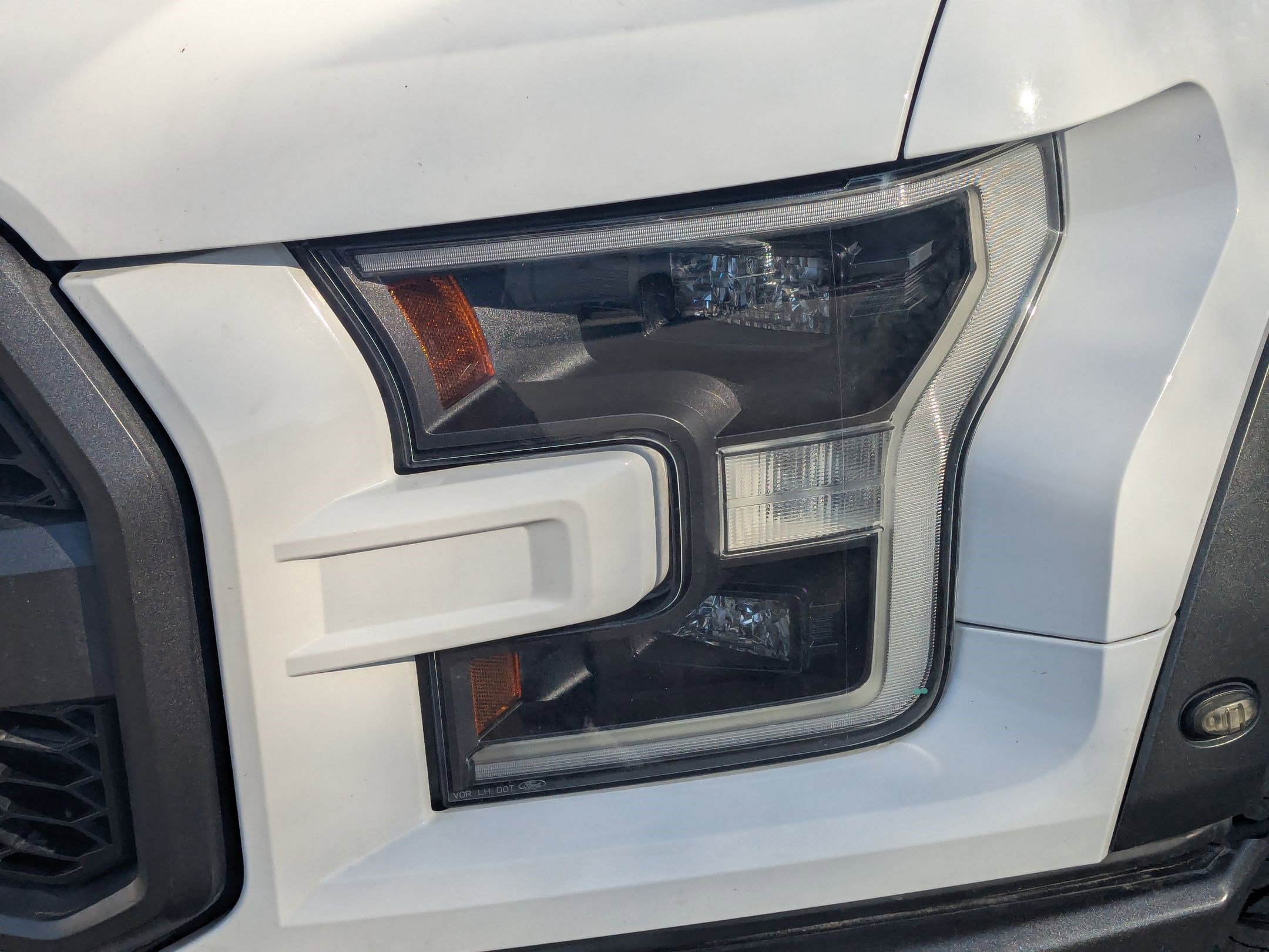 Used 2018 Ford F150 Raptor image 13