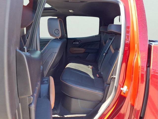 Used 2023 GMC Canyon AT4 w/ AT4 Premium Package AWD/4WD image 11