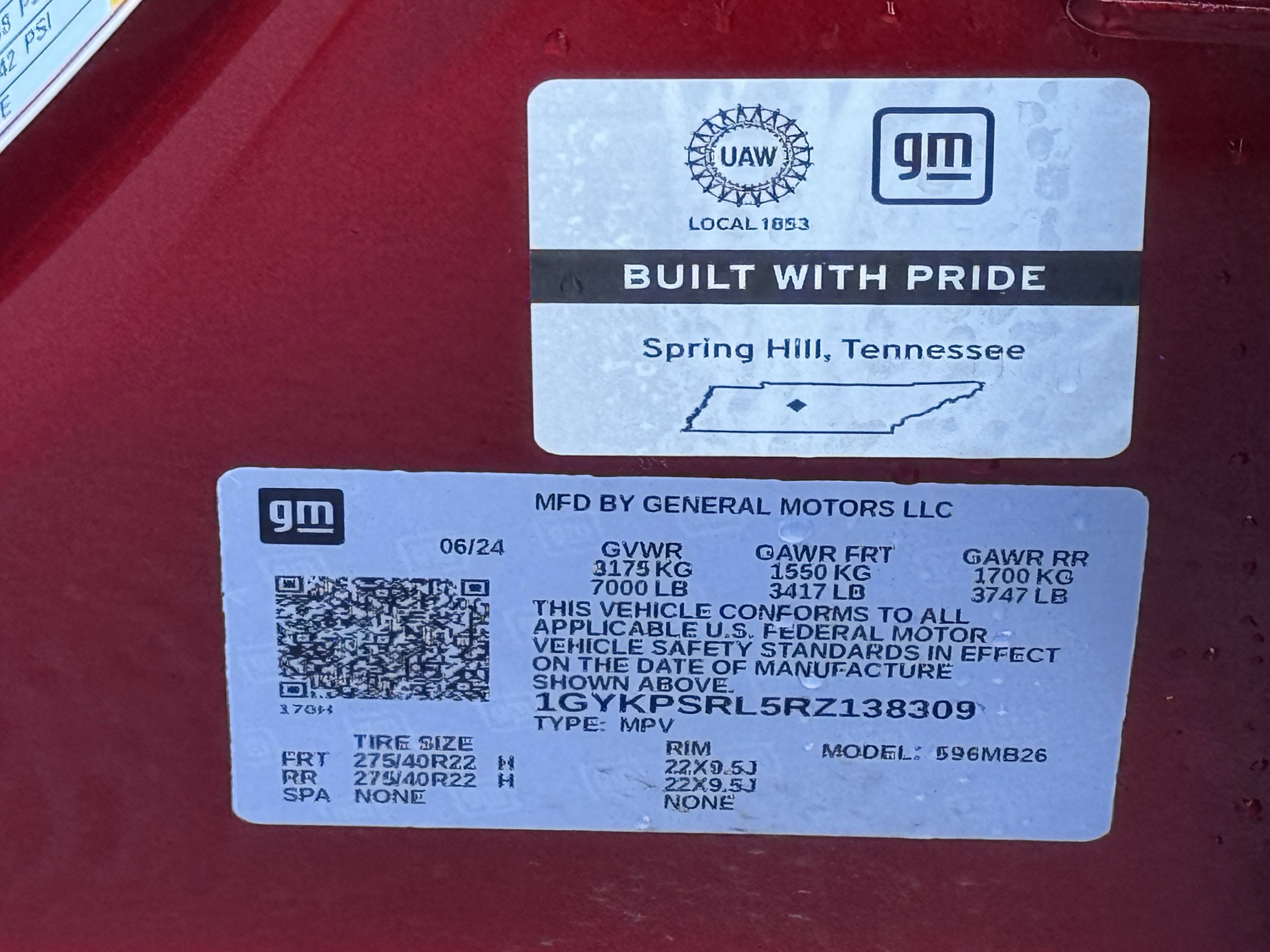 Used 2024 Cadillac Lyriq Luxury w/ LPO, Floor Liner Package image 40