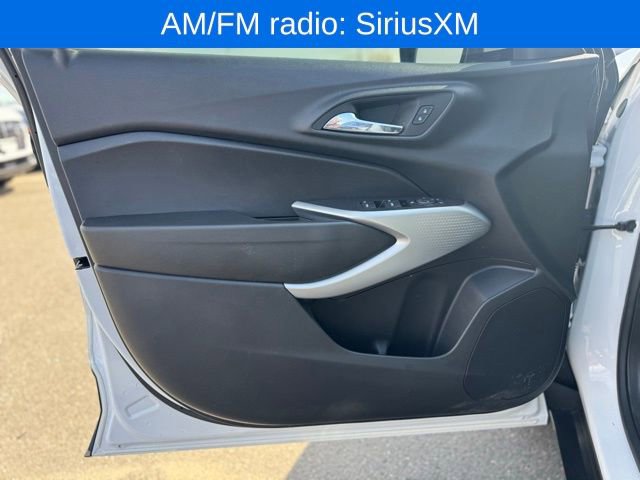 Used 2024 Chevrolet Trax RS w/ Driver Confidence Package image 12