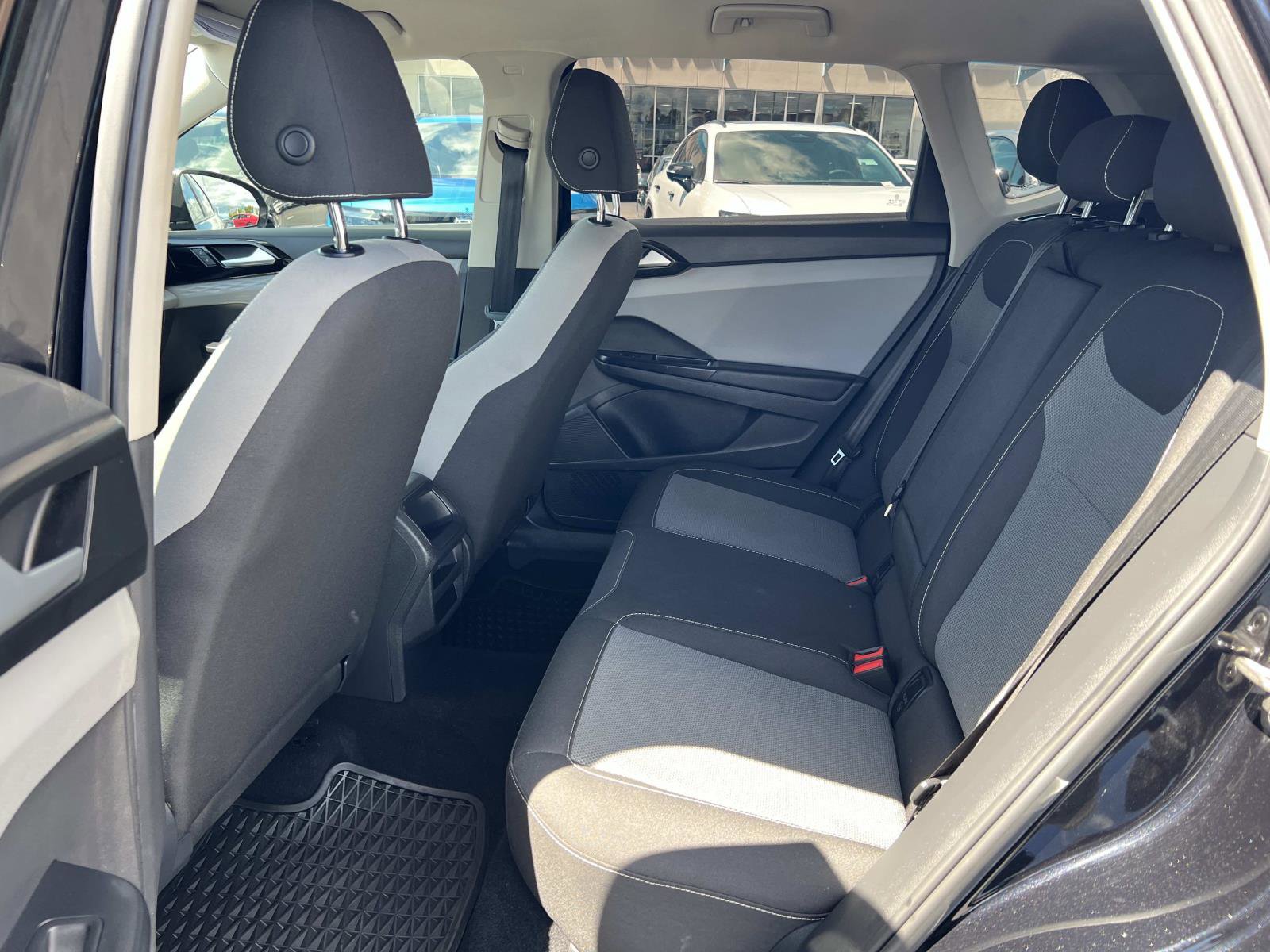 Used 2022 Volkswagen Taos S image 20