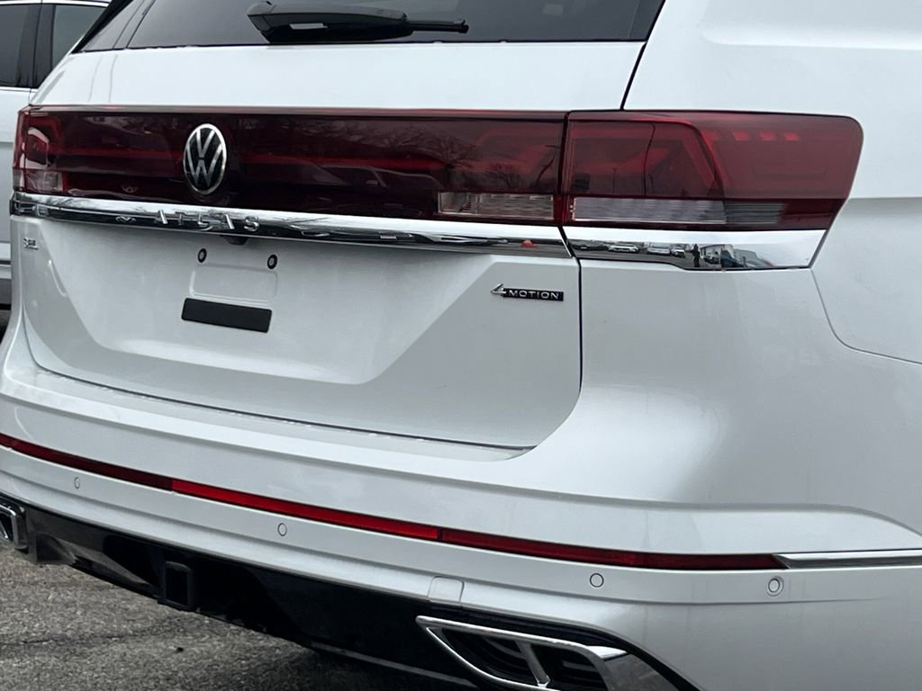 New 2026 Volkswagen Atlas SEL Premium R-Line image 5