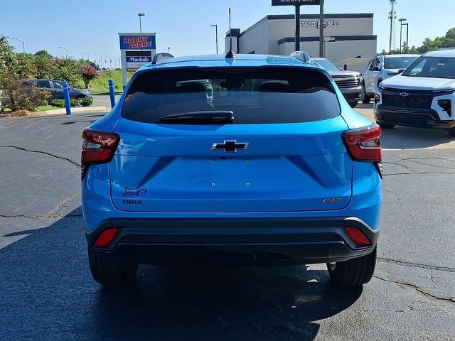 New 2026 Chevrolet Trax RS w/ Driver Confidence Package FWD image 5