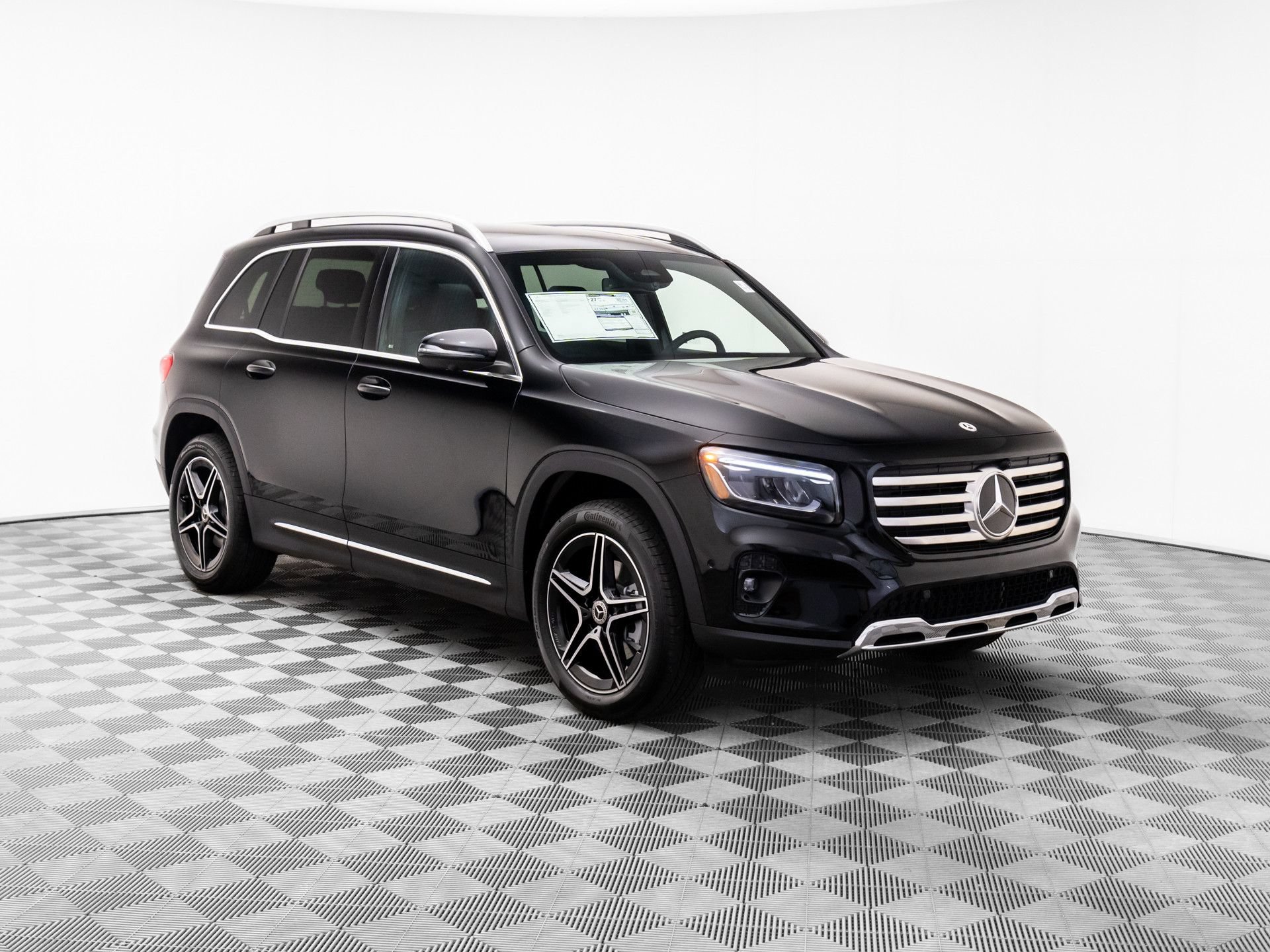 New 2026 Mercedes-Benz GLB 250 4MATIC image 7