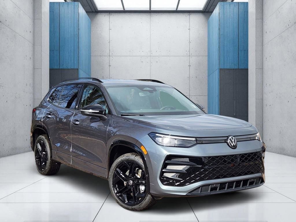 New 2026 Volkswagen Tiguan SE R-Line