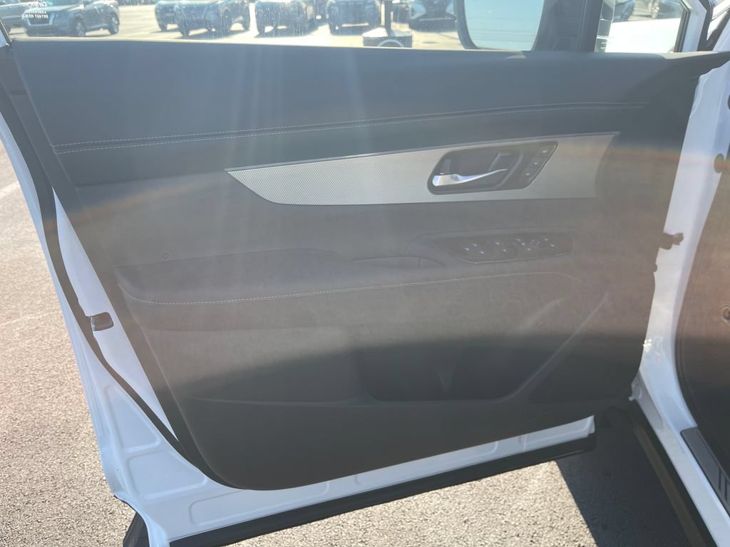 New 2027 Nissan Murano Platinum w/ Cargo Package AWD/4WD image 12