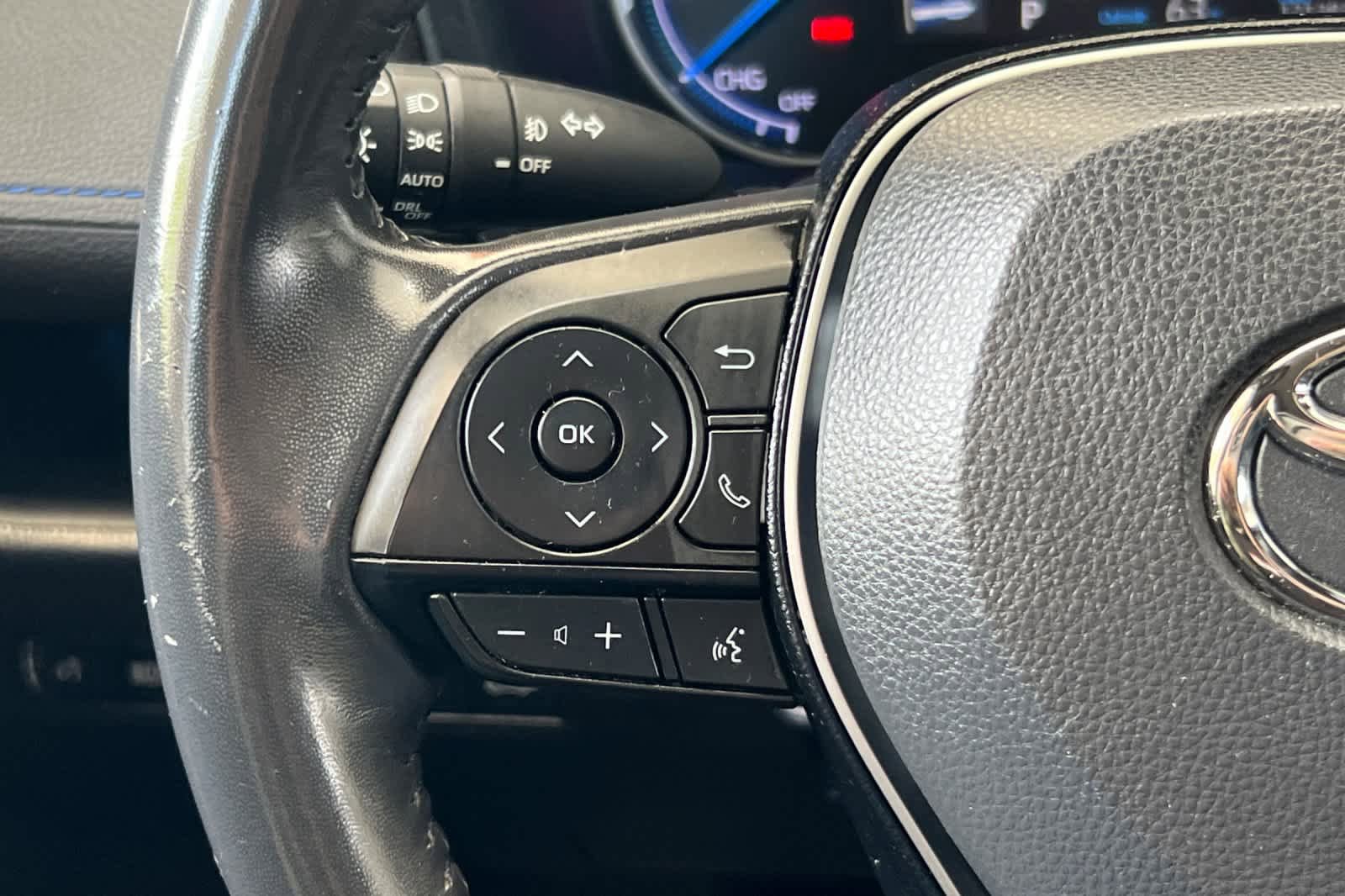 Certified 2019 Toyota RAV4 XSE w/ Carpet Mat Package AWD/4WD image 26