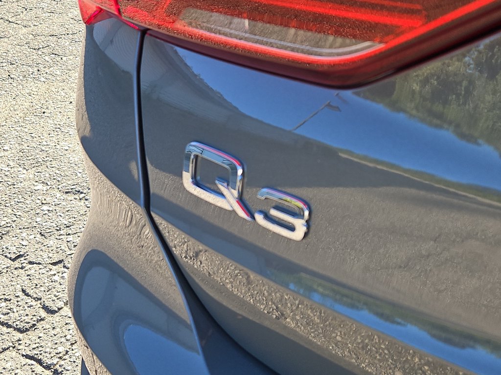 Certified 2024 Audi Q3 2.0T Premium Plus AWD/4WD image 12