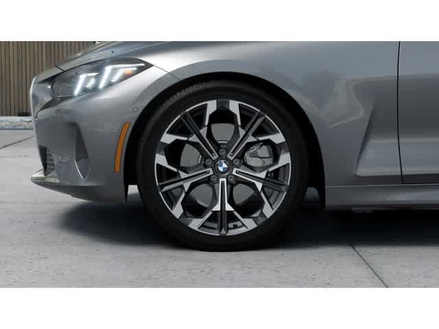 Used 2026 BMW 430i Coupe w/ Parking Assistance Package RWD image 13