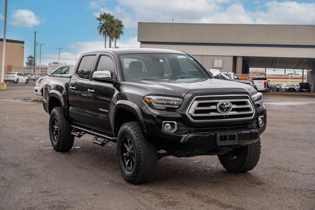 Used 2023 Toyota Tacoma Limited image 1