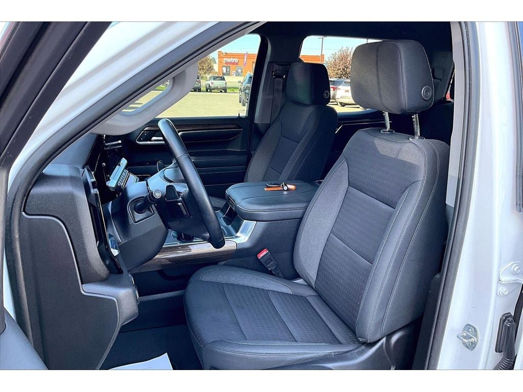Used 2023 Chevrolet Silverado 1500 LT Trail Boss w/ Protection Package AWD/4WD image 27