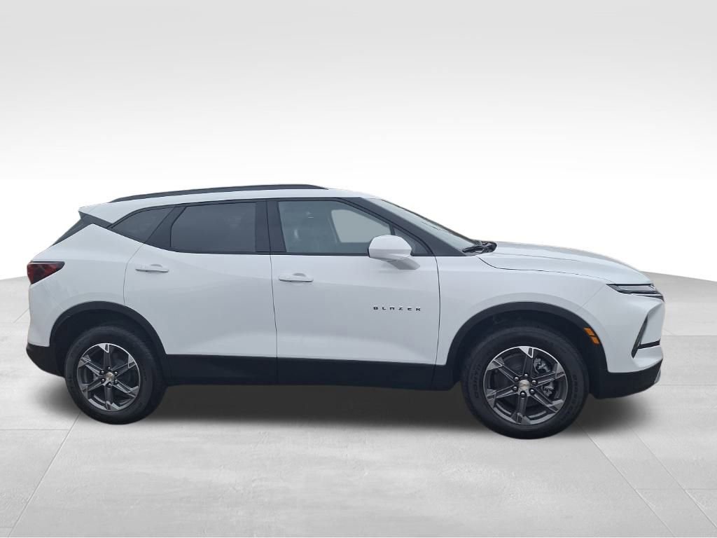New 2026 Chevrolet Blazer LT w/ Convenience Package image 7