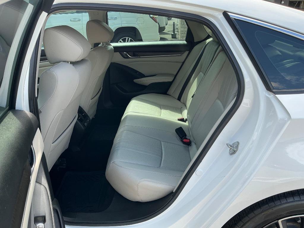 Used 2021 Honda Accord EX-L image 13