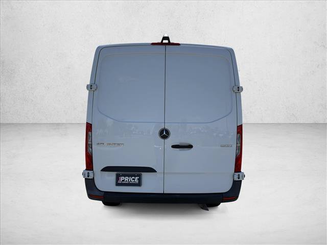 Used 2023 Mercedes-Benz Sprinter 1500 image 6
