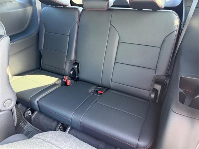 New 2026 Chevrolet Traverse RS image 5