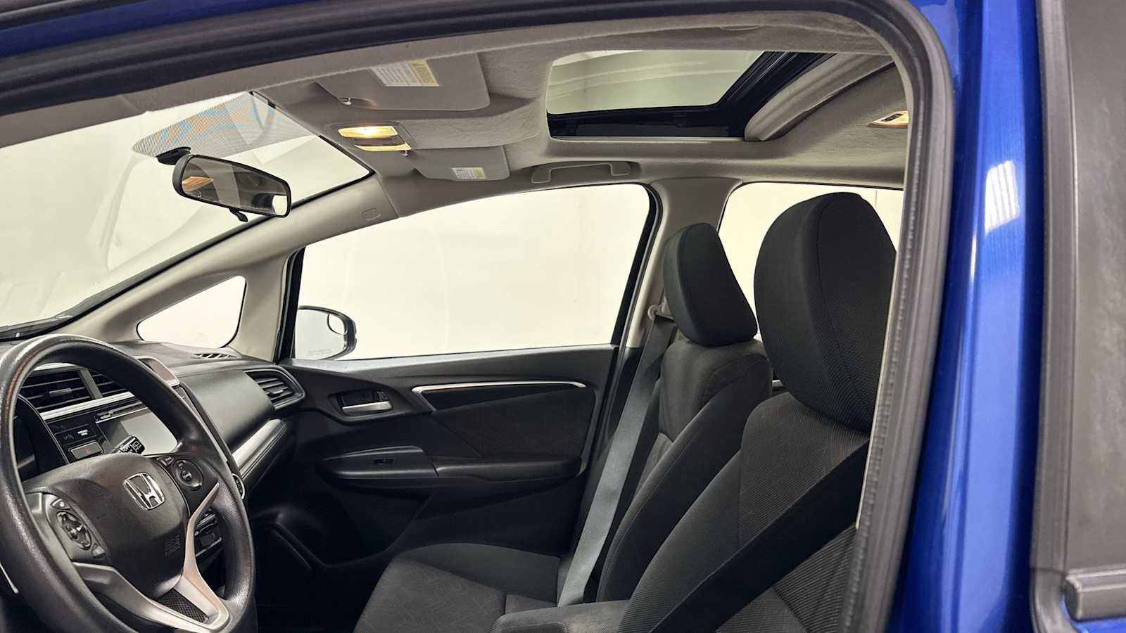 Used 2017 Honda Fit EX image 23