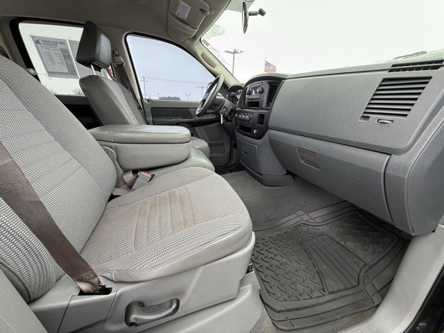 Used 2008 Dodge Ram 1500 Truck ST image 21