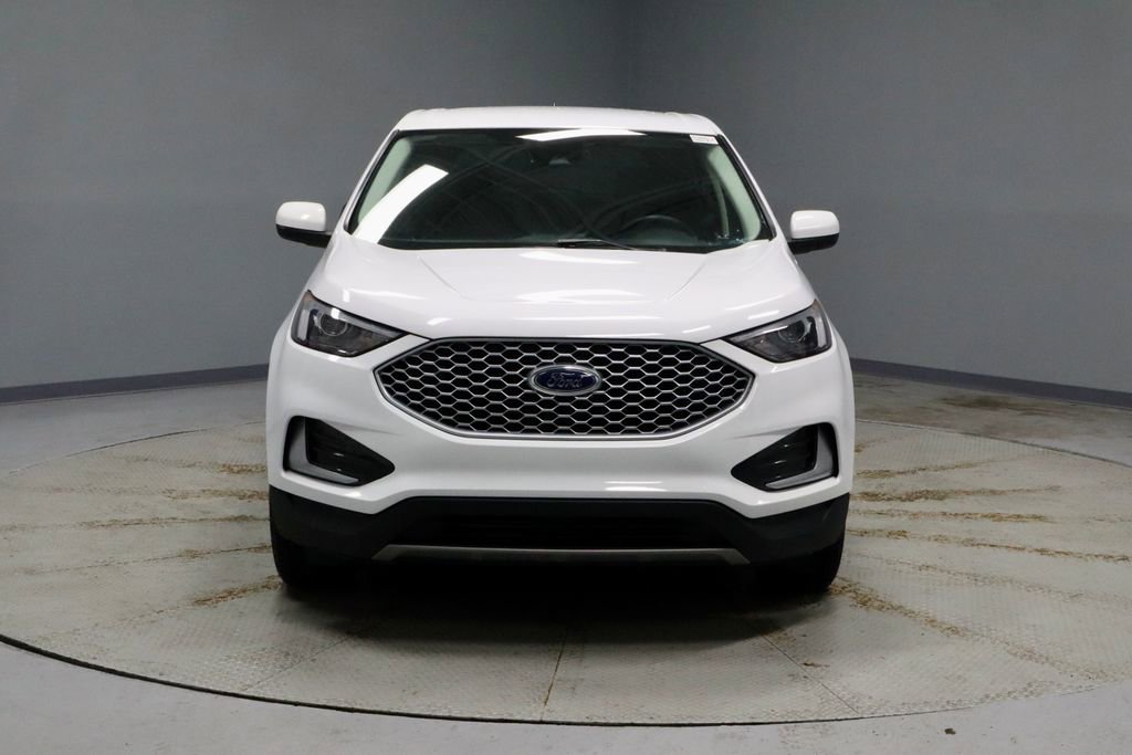 Certified 2024 Ford Edge SEL image 6