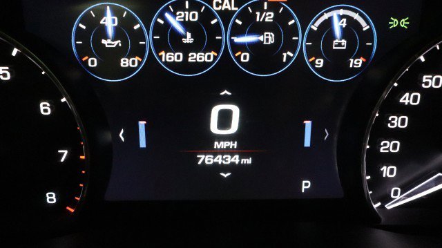 Used 2017 Cadillac XT5 Platinum w/ Driver Assist Package image 22