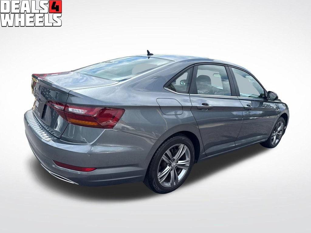 Used 2019 Volkswagen Jetta R-Line w/ R-Line Cold Weather Package FWD image 5