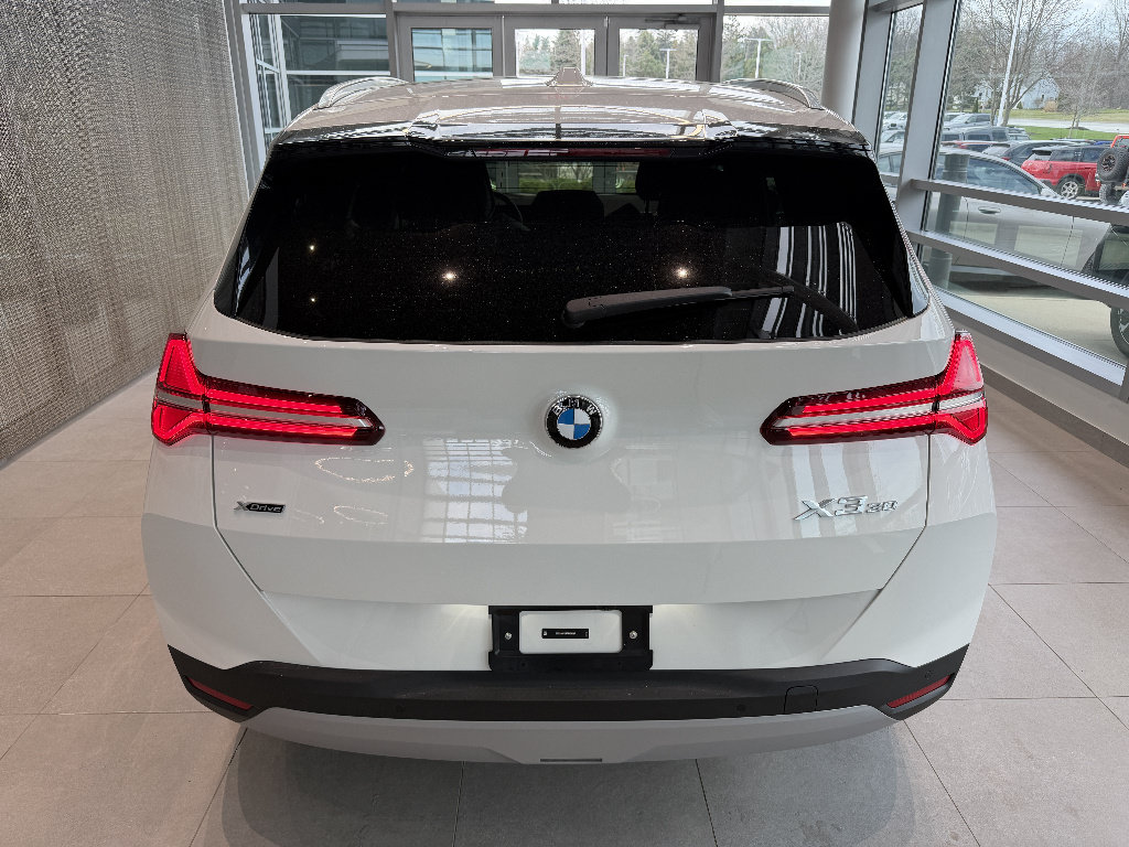 New 2026 BMW X3 xDrive30i w/ Convenience Package AWD/4WD image 5