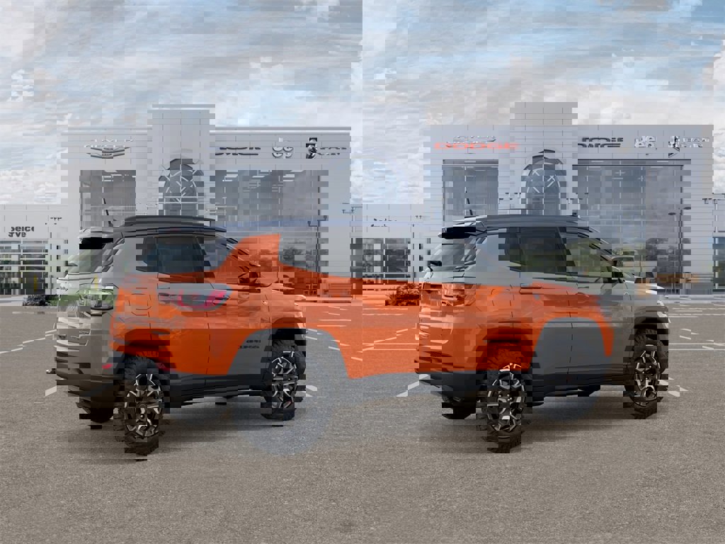 New 2026 Jeep Compass Trailhawk image 4