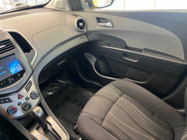 Used 2015 Chevrolet Sonic LT w/ LT Promotional Package FWD image 17