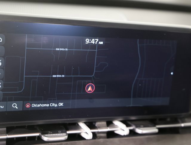 Certified 2024 Kia Carnival SX image 18