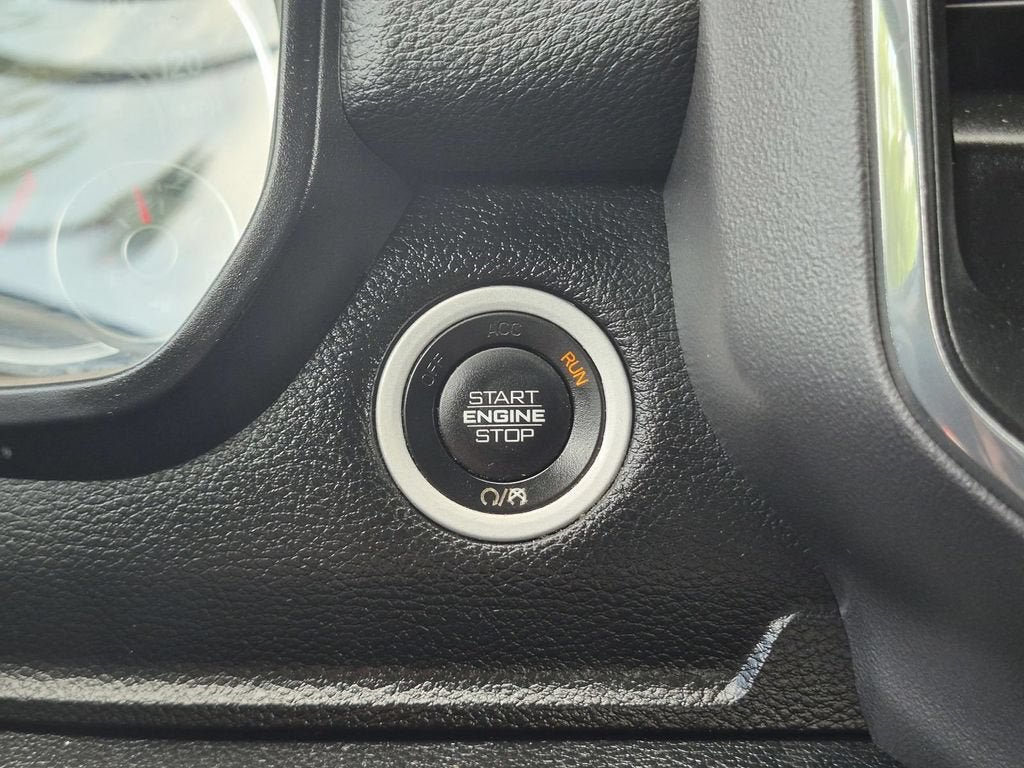Used 2021 RAM 1500 Laramie AWD/4WD image 21
