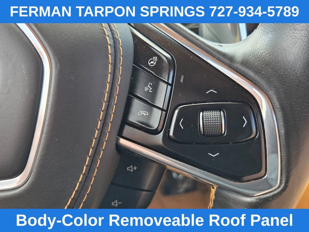 Used 2020 Chevrolet Corvette Stingray Premium Cpe w/ 3LT Preferred Equipment Group RWD image 31