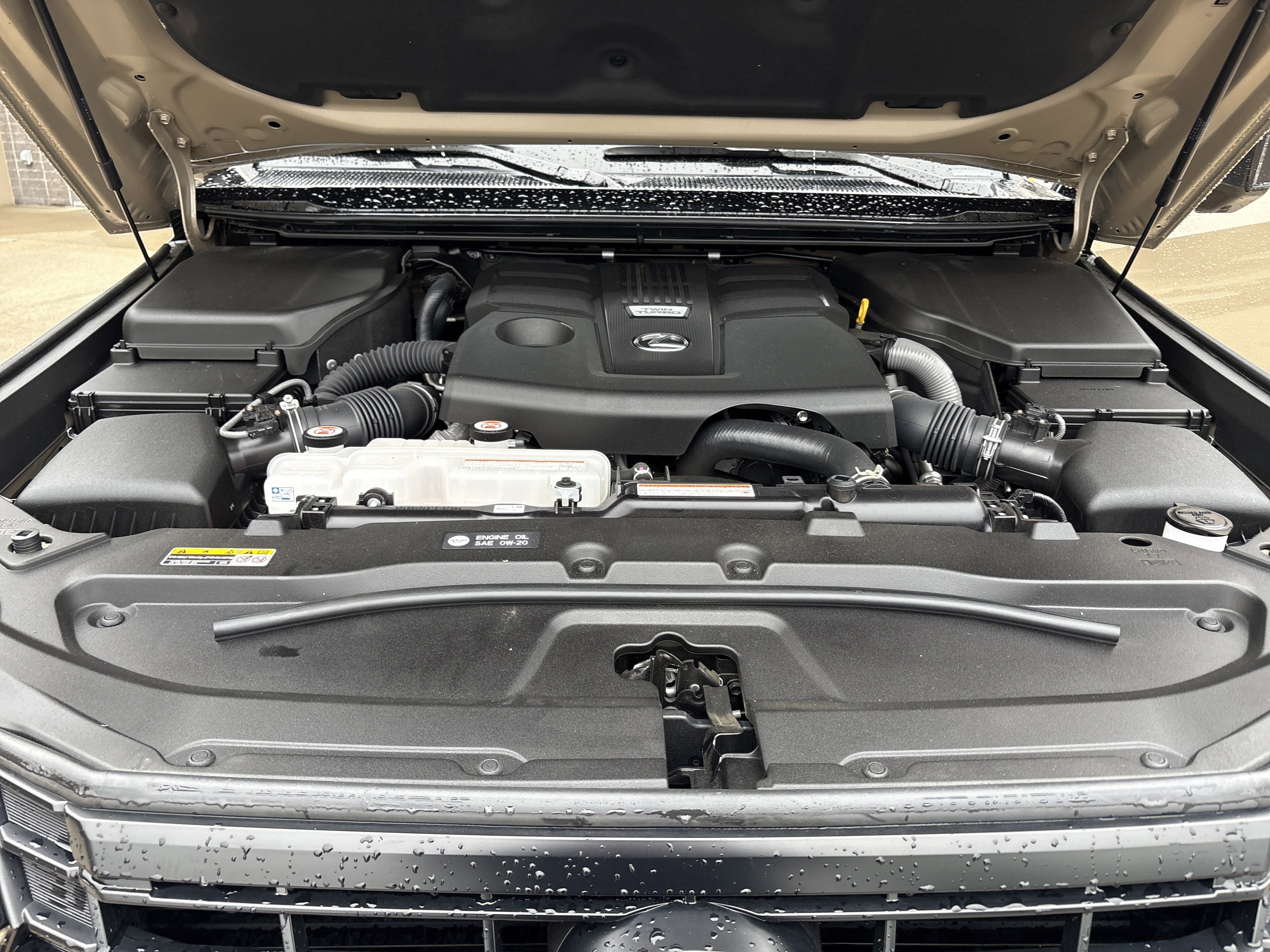 Used 2025 Lexus GX 550 image 34