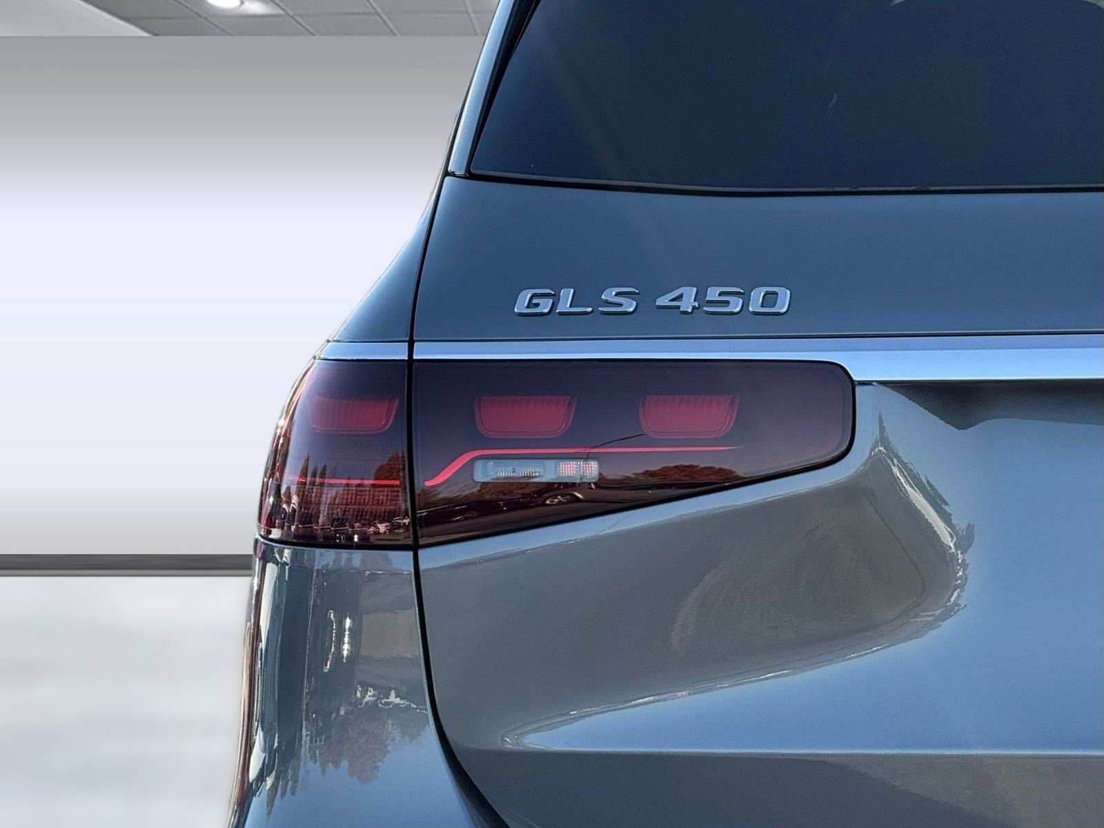 Used 2026 Mercedes-Benz GLS 450 4MATIC image 13