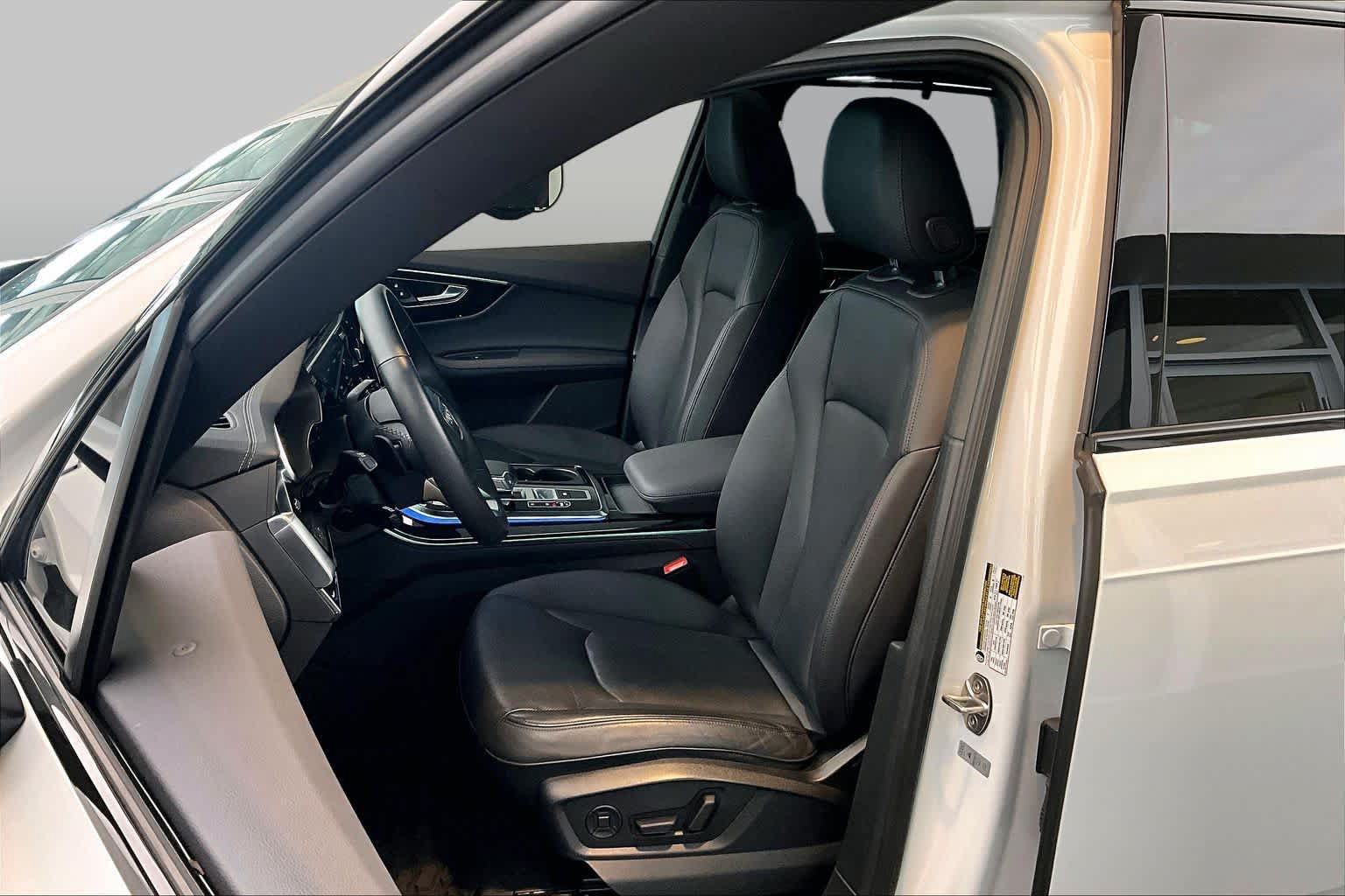 Certified 2024 Audi Q7 2.0T Premium Plus w/ Premium Plus Package AWD/4WD image 8