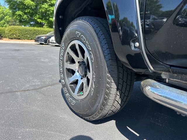 Used 2020 Toyota Tacoma SR5 image 13