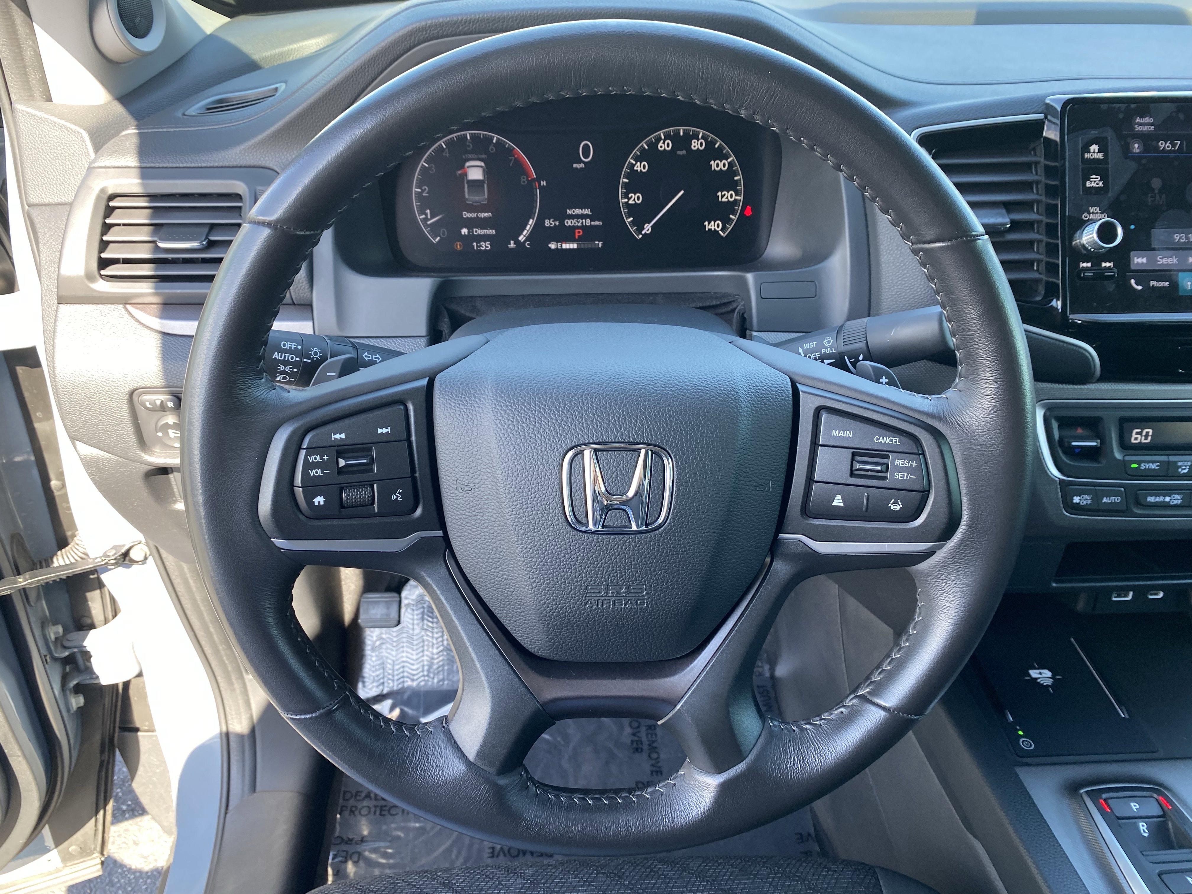 Used 2025 Honda Ridgeline Sport image 25