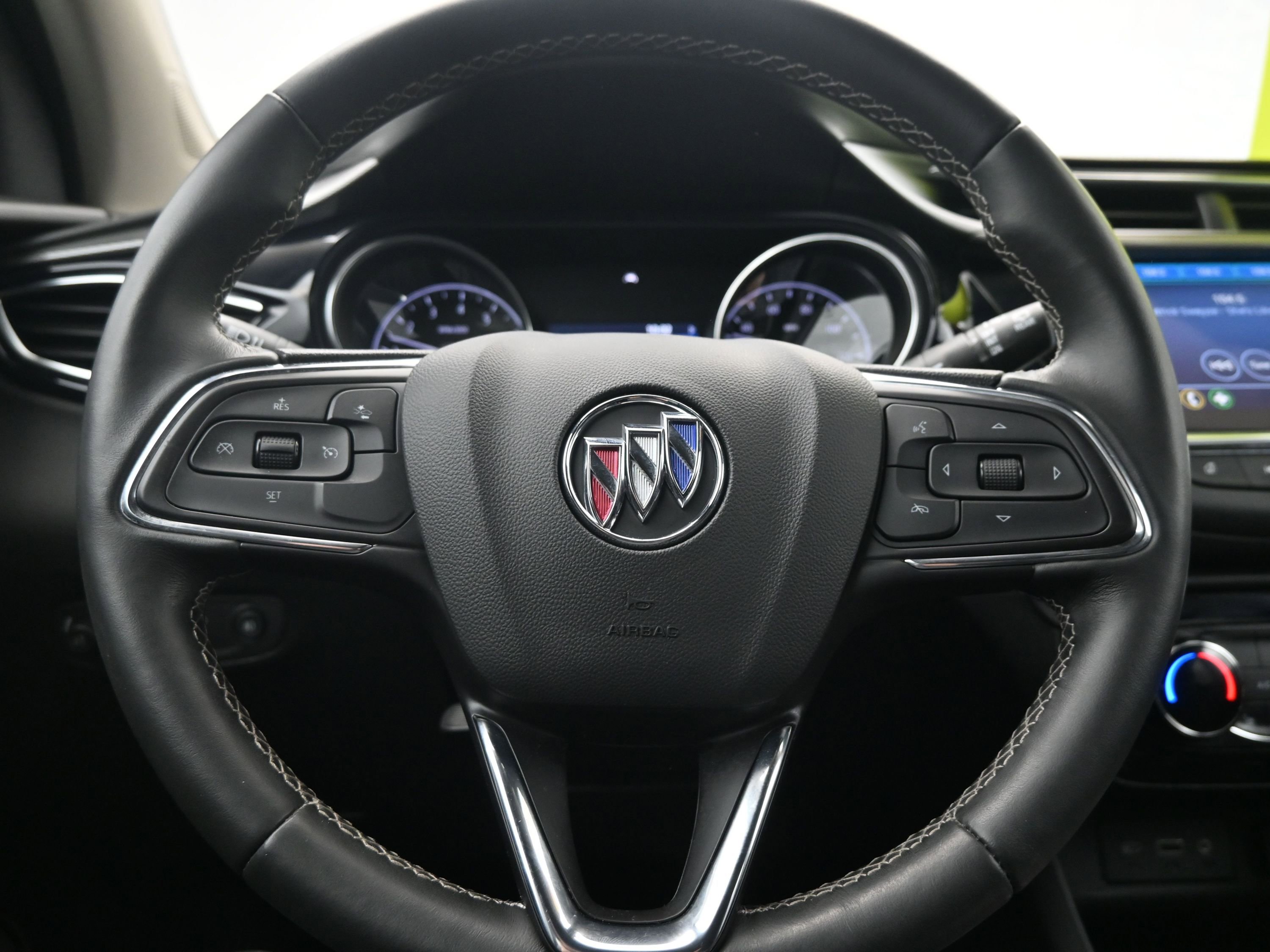 Used 2023 Buick Encore GX Preferred w/ Cold Weather Comfort Package image 12