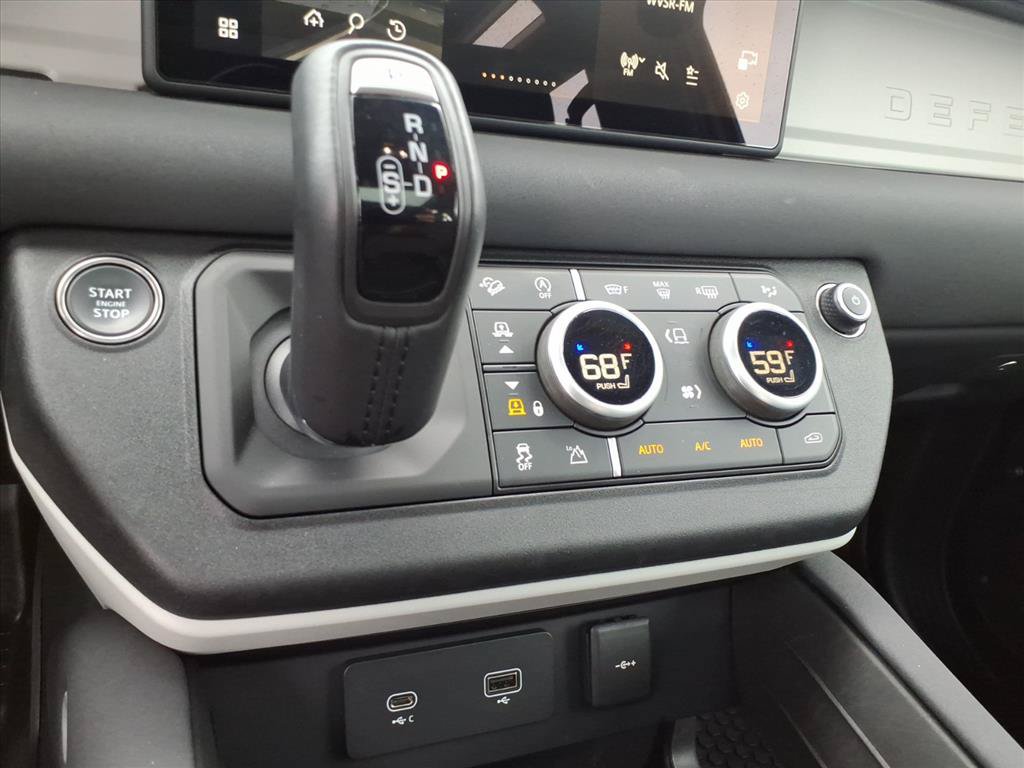 Certified 2023 Land Rover Defender 90 SE AWD/4WD image 19