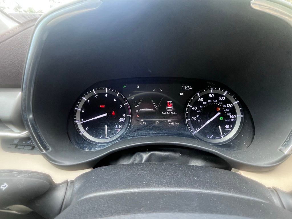 Used 2021 Toyota Highlander Limited image 11