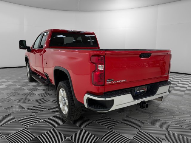 Used 2021 Chevrolet Silverado 3500 LT w/ Convenience Package AWD/4WD image 3