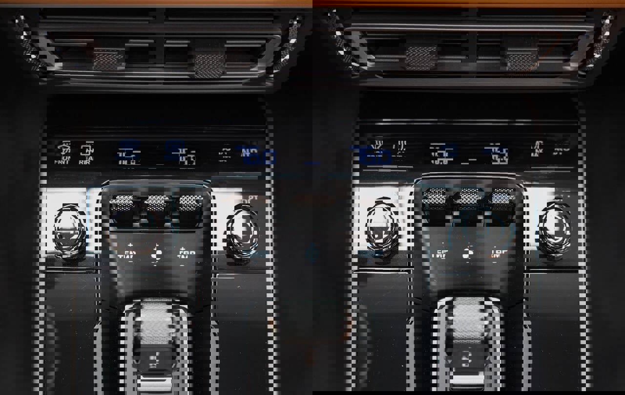 Used 2024 Porsche 911 Targa 4S w/ Premium Package image 77