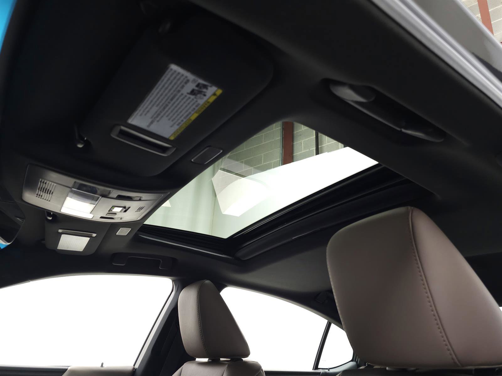 Used 2025 Lexus ES 350 Premium image 15