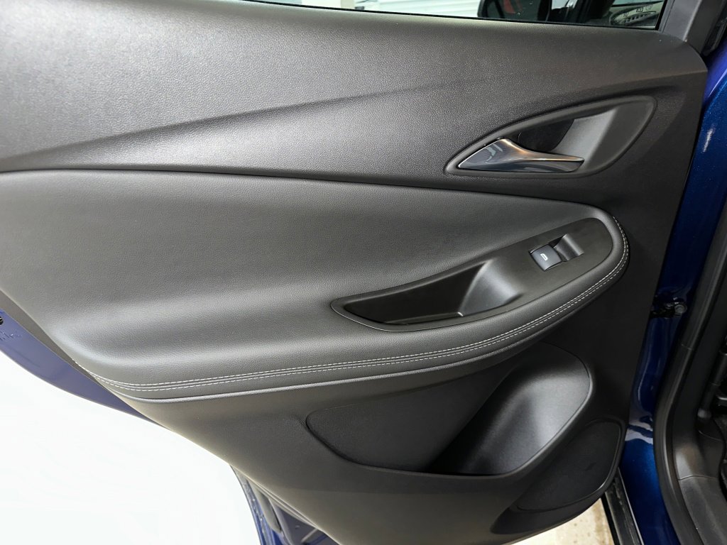 Certified 2023 Buick Encore GX Preferred w/ Cold Weather Comfort Package image 17