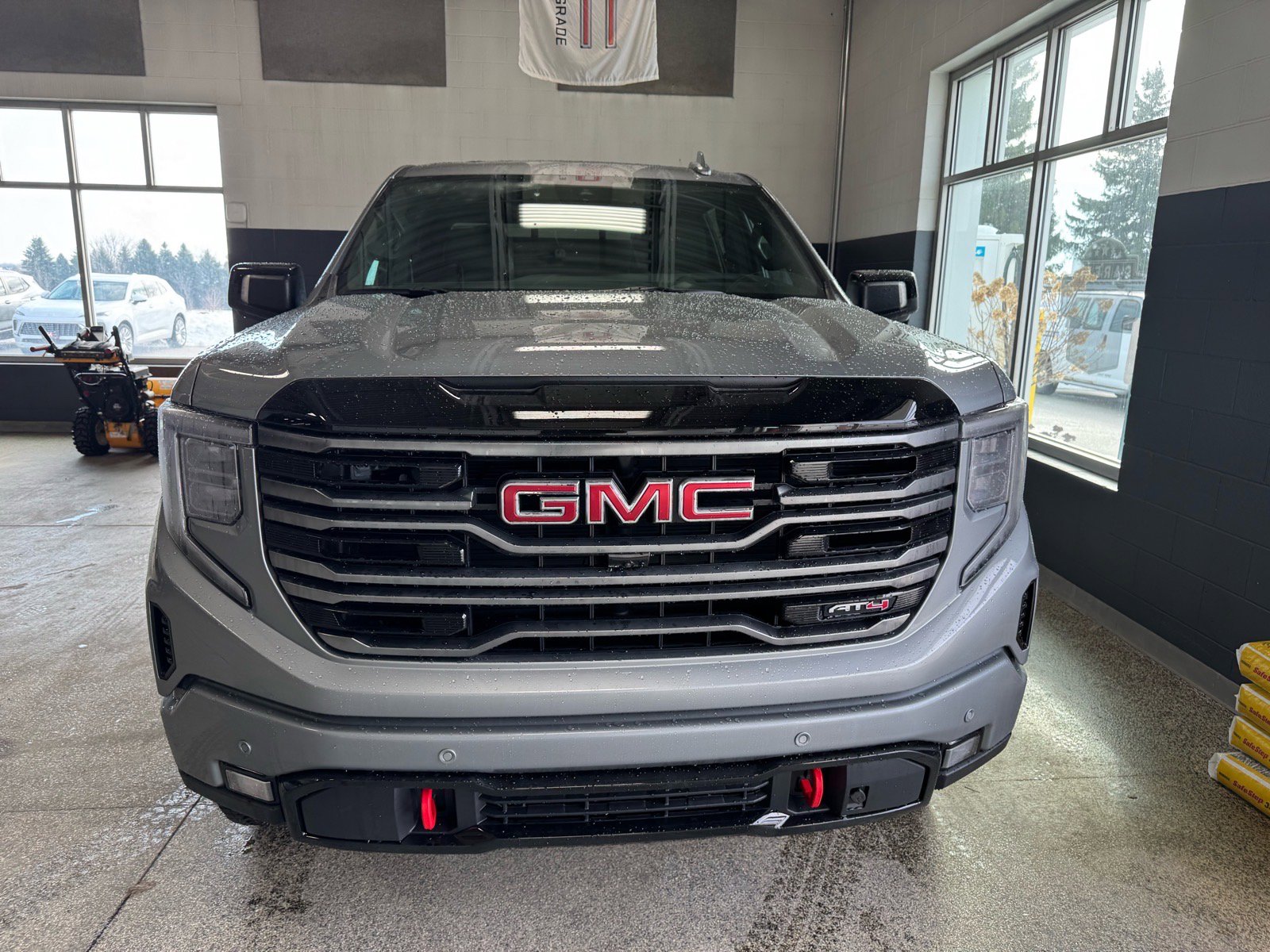 New 2026 GMC Sierra 1500 AT4 w/ AT4 Premium Package AWD/4WD image 2