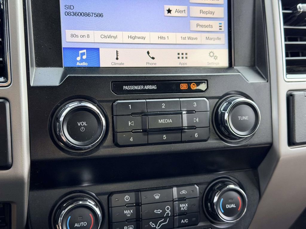 Used 2019 Ford F250 Lariat w/ Lariat Value Package image 5