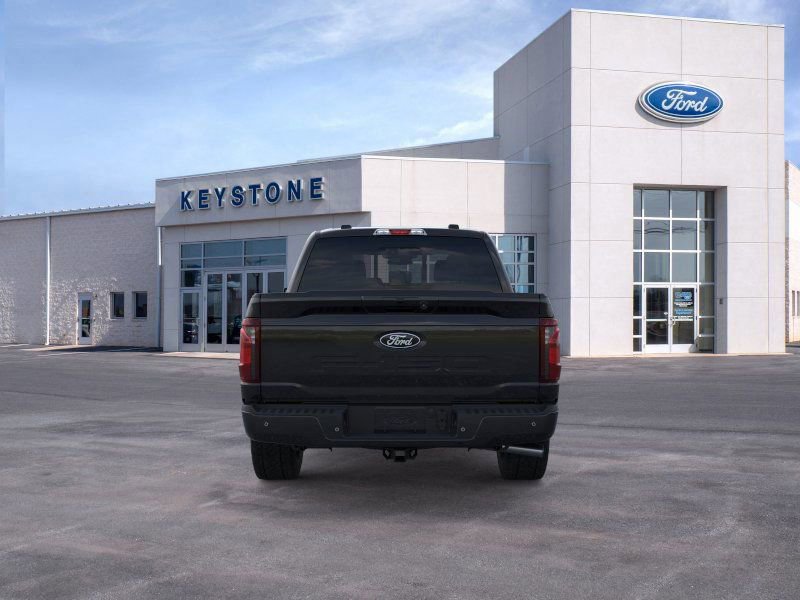 New 2026 Ford F150 XLT w/ Equipment Group 302A MID image 5