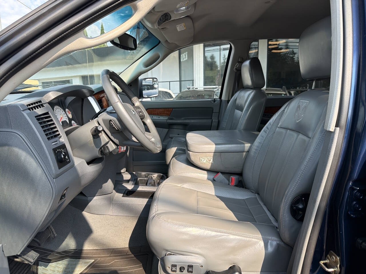 Used 2006 Dodge Ram 2500 Truck Laramie w/ Protection Group AWD/4WD image 34