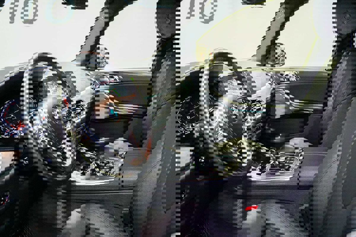 Used 2021 BMW X5 xDrive40i w/ Premium Package image 13