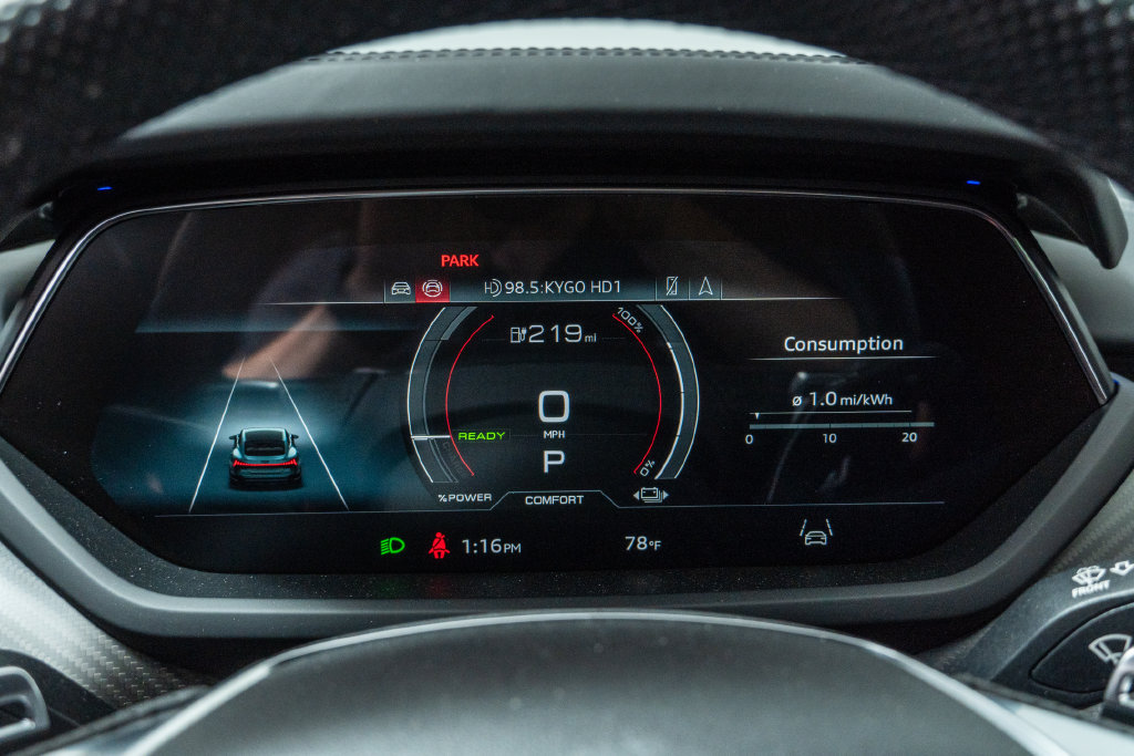 Used 2024 Audi e-tron GT Premium Plus w/ Executive Package AWD/4WD image 15