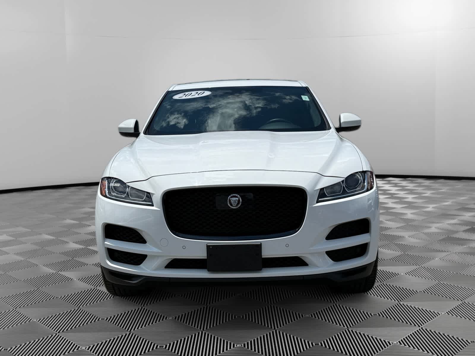 Used 2020 Jaguar F-PACE Premium AWD/4WD image 2